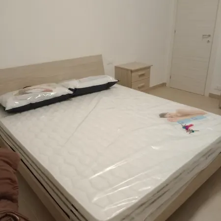 Newfaro Pensjonat 3*